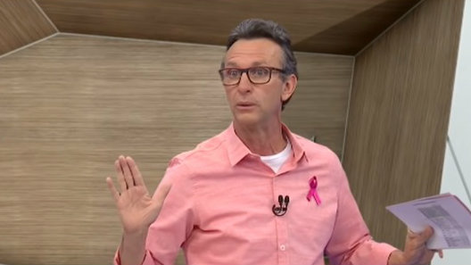 Apresentador revelou que, em seu ponto de vista, o Flamengo foi roubado no Equador - Transmissão Bandeirantes