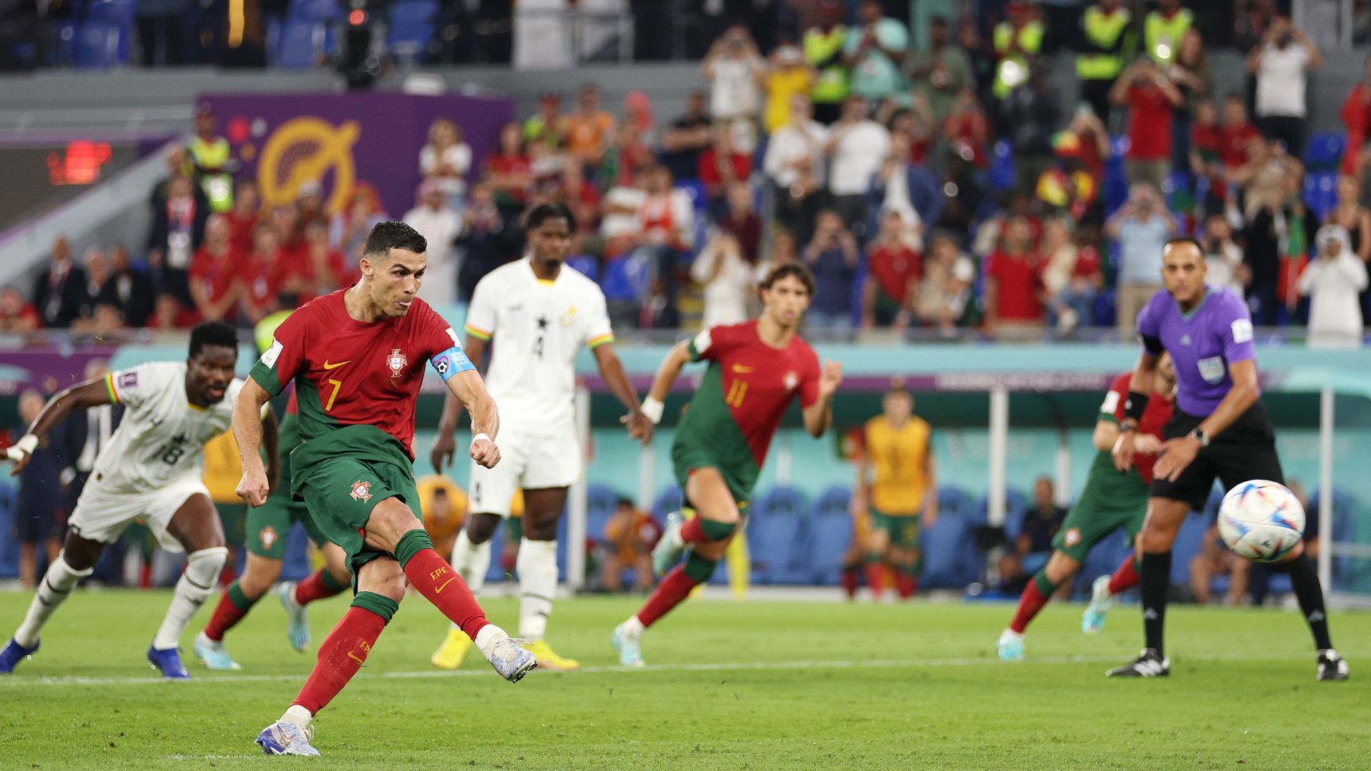 Cristiano Ronaldo marca e atinge marca histórica na Copa do Mundo - GettyImages