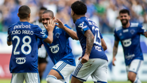 Equipes se enfrentam na terça-feira, 26 - Staff Images
