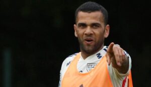 {} - Daniel Alves (Crédito: Divulgação/São Paulo/Rubens Chiri)