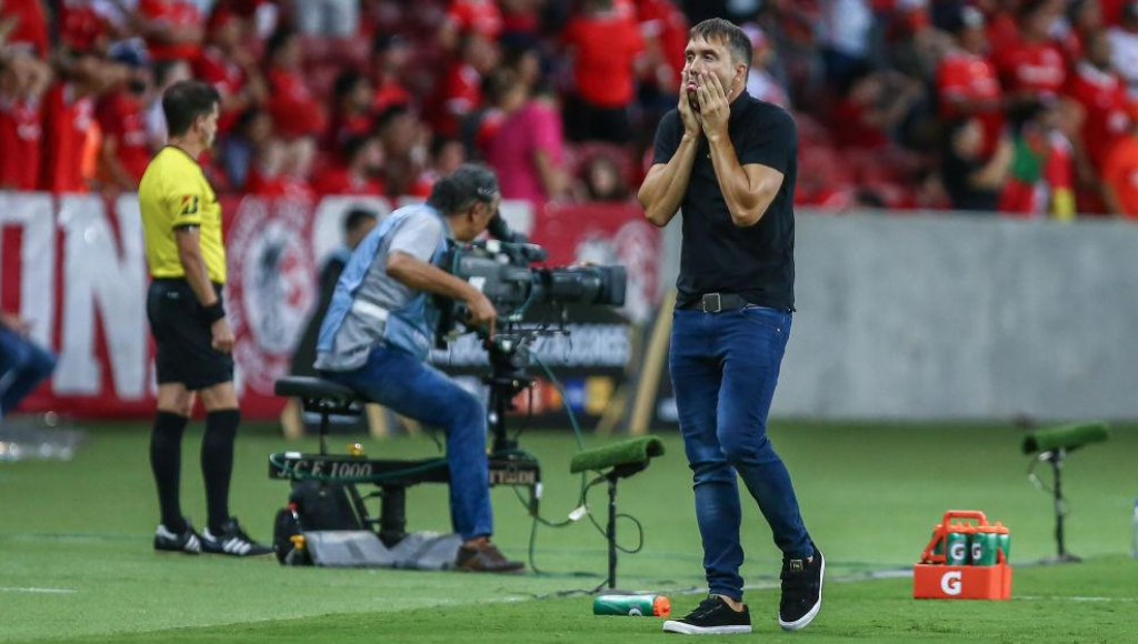 Eduardo Coudet em ação pelo Internacional - GettyImages