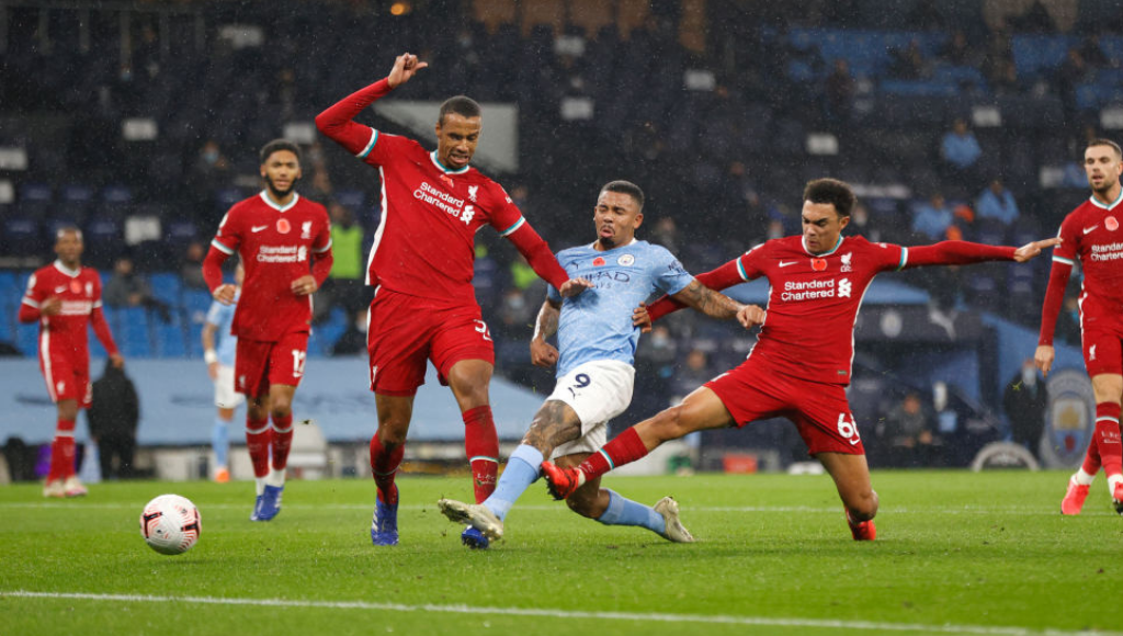 Equipes se enfrentaram no Etihad Stadium - GettyImages