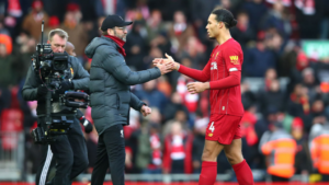 Klopp comenta lesão de Van Dijk - GettyImages