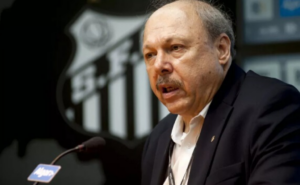 José Carlos Peres em coletiva de imprensa - Divulgação/Santos FC