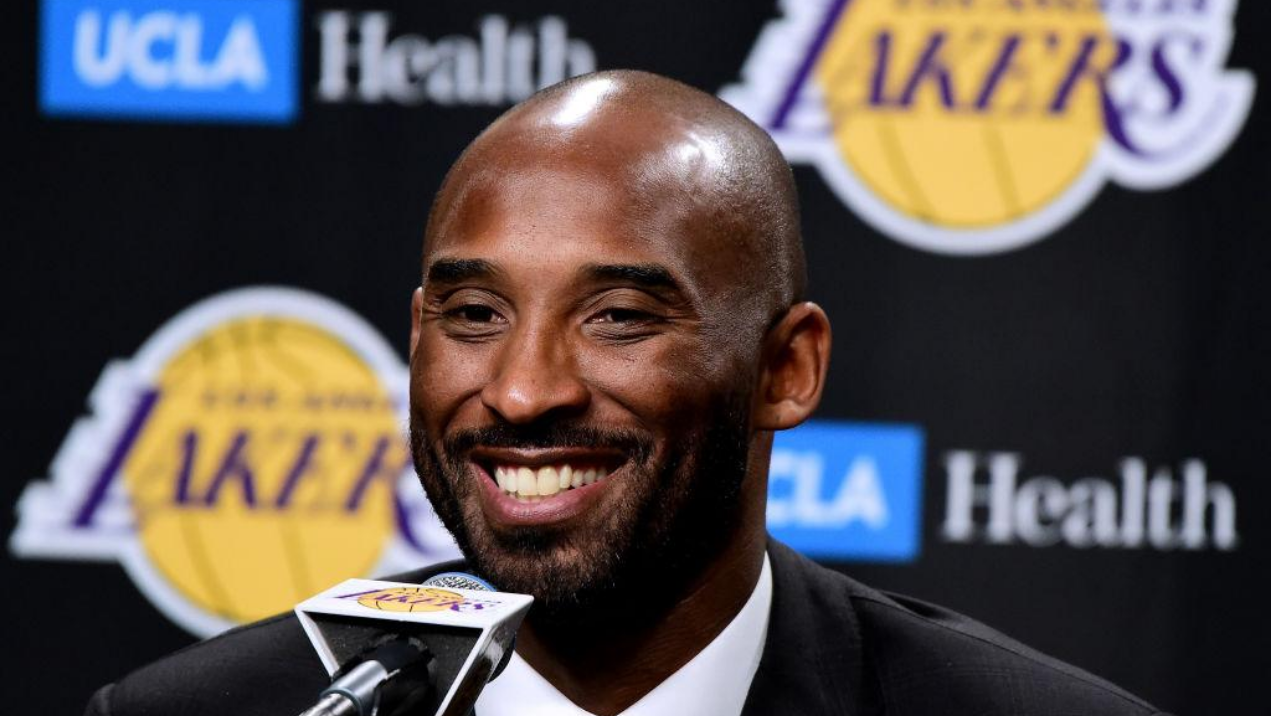 Depósito abandonado é encontrado cheio de itens lendários de Kobe Bryant - GettyImages