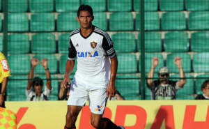 Durval, ex-jogador do Santos e da Seleção Brasileira anuncia aposentadoria - GettyImages