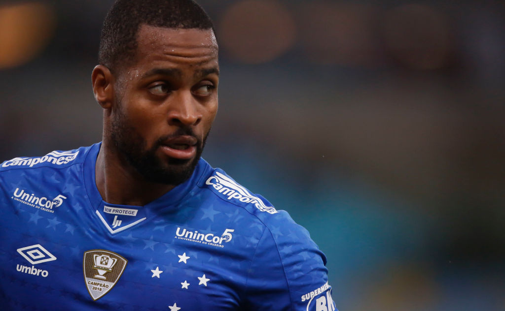 Zagueiro ainda pertence ao Cruzeiro - GettyImages