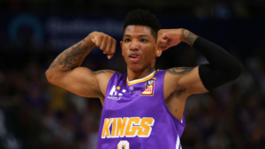 Didi Louzada defendendo o Sydney Kings, na NBL - Getty Images