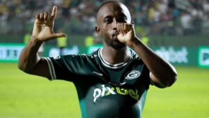 Diego fez seu primeiro gol pelo Goiás - Divulgação/ Rosiron Rodrigues