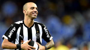 Diego Tardelli pode ser anunciado pelo Santos a qualquer momento - GettyImages