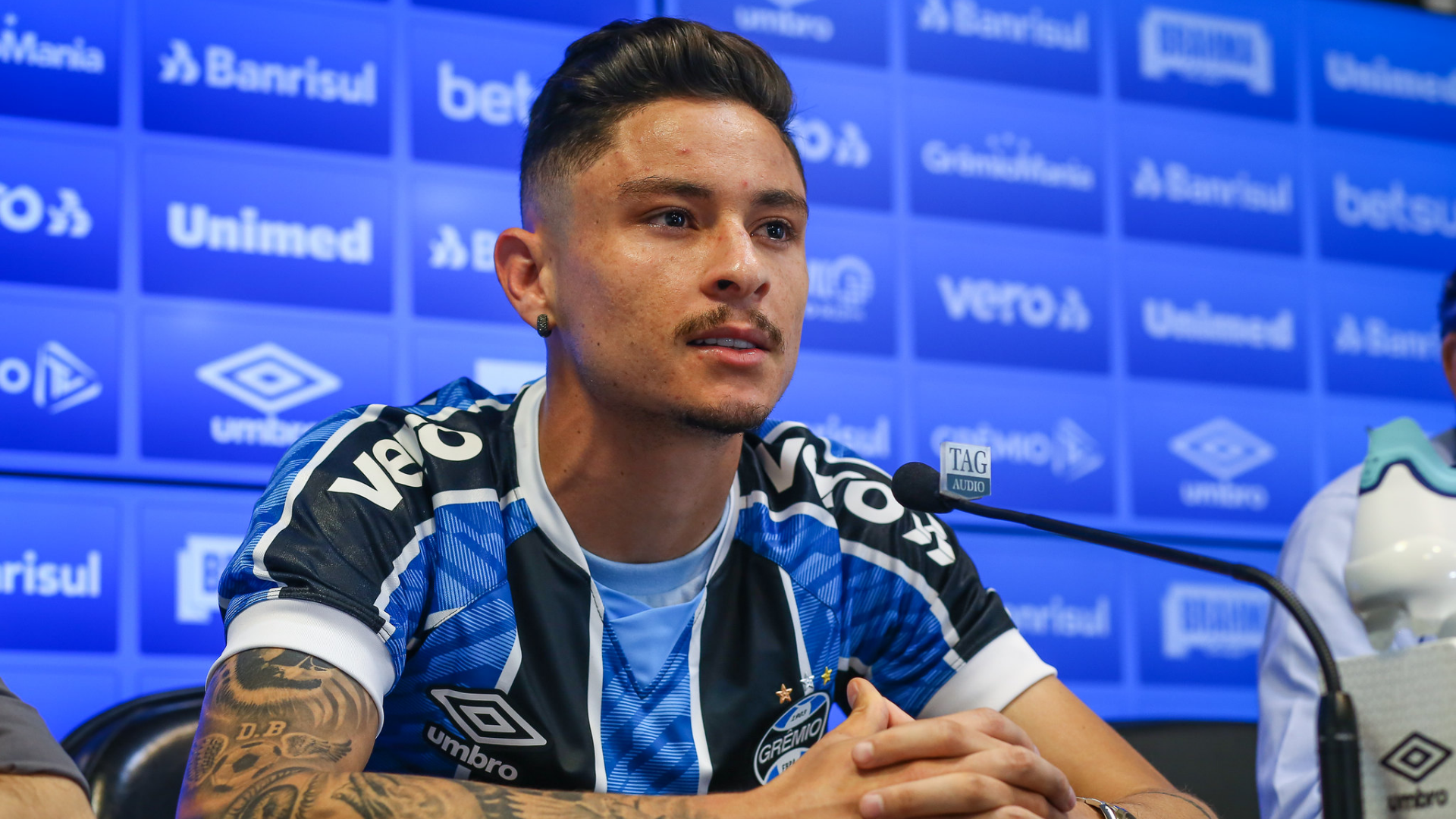 Diogo Barbosa tenta se recuperar no Grêmio - Lucas Uebel / Grêmio FBPA / Flickr