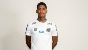 Filho de Raniel tem melhora no estado clínico - Divulgação / Santos FC