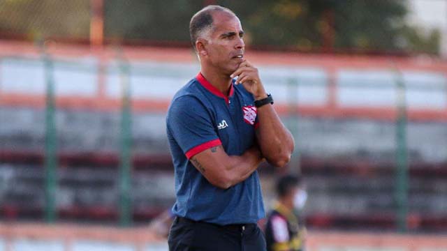Equipe é dirigida pelo ex-jogador Felipe - Divulgação/Bangu