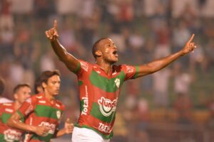 Portuguesa lança camisa comemorativa do centenário - Dorival Rosa / Portuguesa