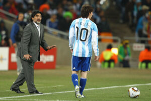 Lionel Messi e Diego Maradona - GettyImages