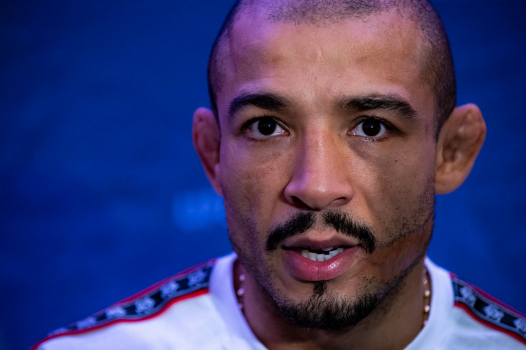 Brasileiro foi escalado para definir o novo campeão dos pesos galos! - GettyImages