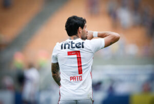 Alexandre Pato está sem clube desde o ano passado - Getty Images