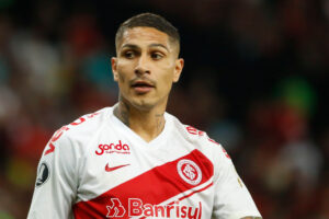Paolo Guerrero deve ser titular contra o Tolima, da Colômbia - GettyImages
