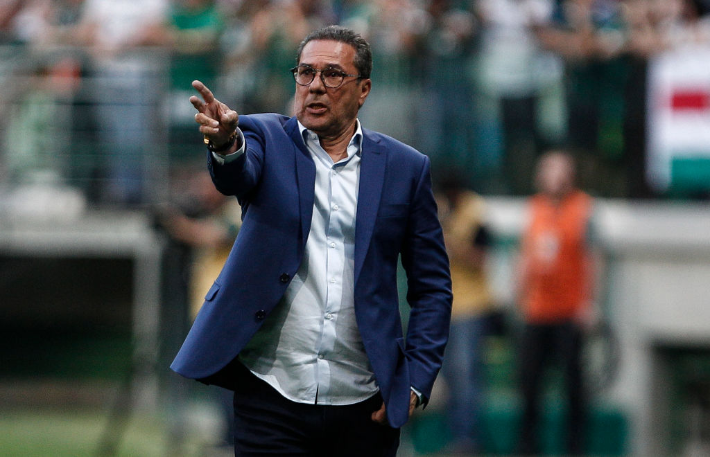 Vanderlei Luxemburgo em ação no Allianz Parque - GettyImages