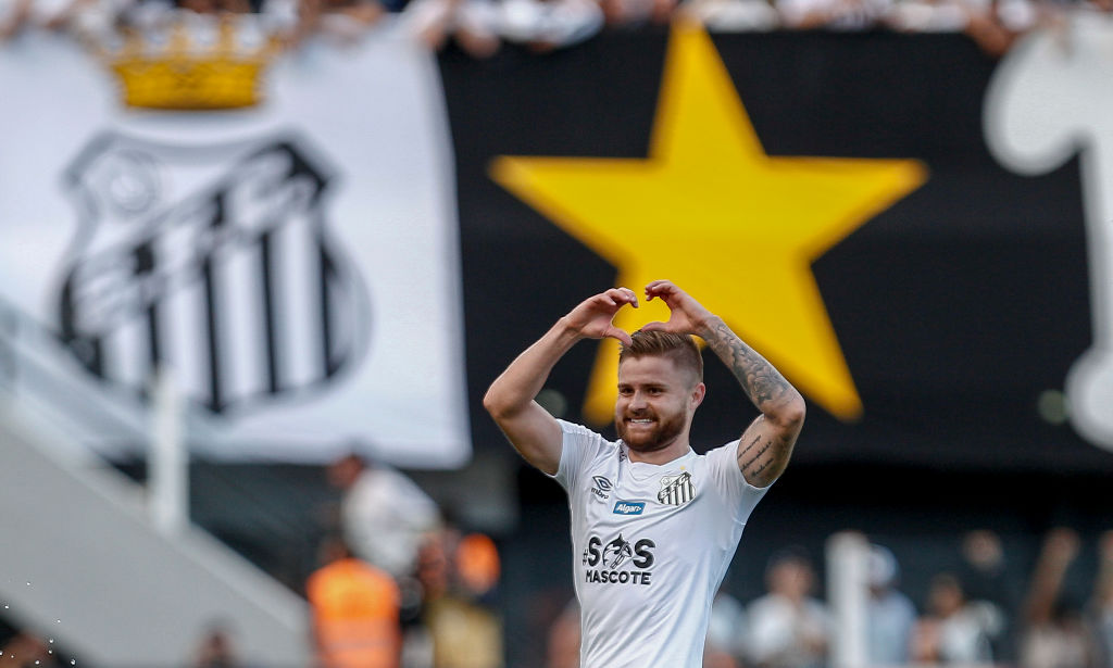 Santos busca contratar novo treinador o mais rápido possível - GettyImages