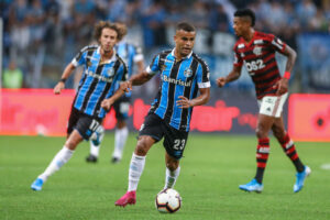 Alisson está no meio de uma enorme confusão - GettyImages