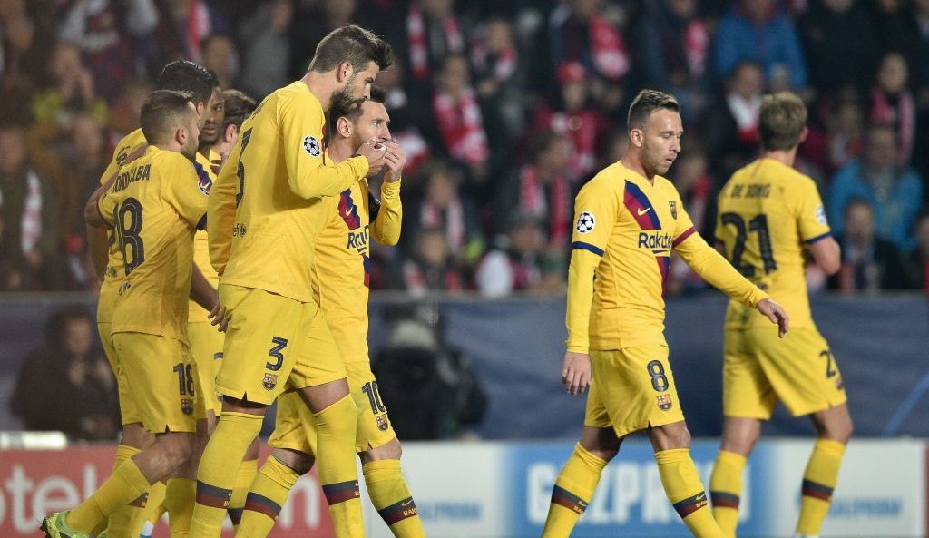 Jogadores do Barcelona em ação - GettyImages