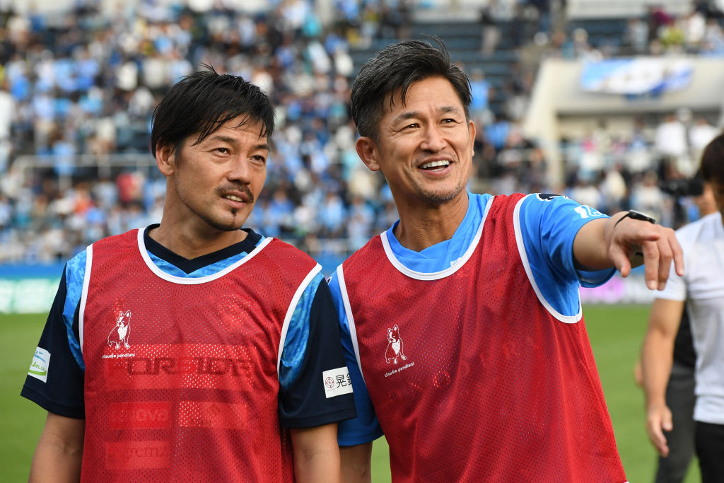 Kazuyoshi Miura comemora acesso à elite do Campeonato Japonês - GettyImages