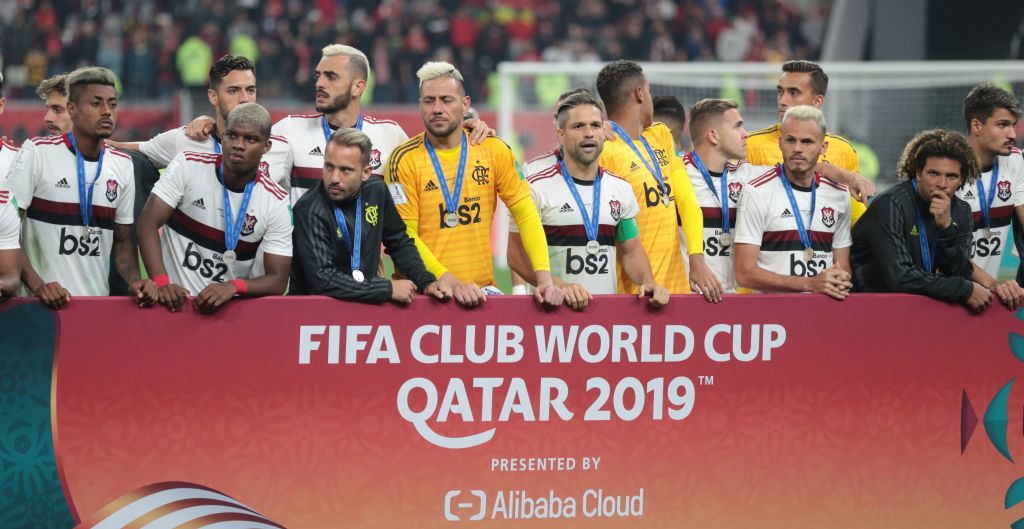 Torcida pediu posicionamento sobre as indenizações dos jovens do Ninho do Urubu - GettyImages