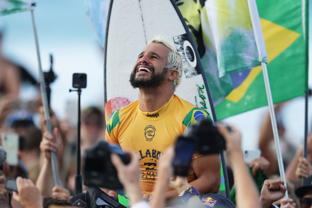 Ítalo Ferreira, atual campeão mundial de surfe - GettyImages