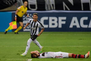 Zaracho em ação com a camisa do Atlético Mineiro - GettyImages