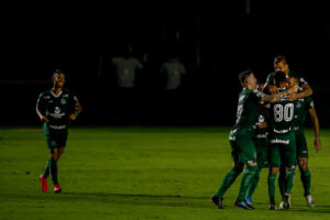 David Duarte pertence ao Goiás - GettyImages