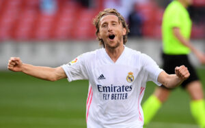 Mourinho exalta profissionalismo e qualidade de Modric no Real Madrid: “Estável e muito seguro de si mesmo” - GettyImages