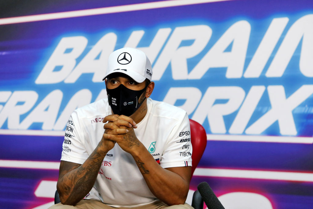 Hamilton diz que está bem e espera disputar último GP do ano, em Abu Dhabi - GettyImages