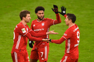 Com dois de Lewandowski, Bayern vira sobre o Wolfsburg pelo Campeonato Alemão - GettyImages