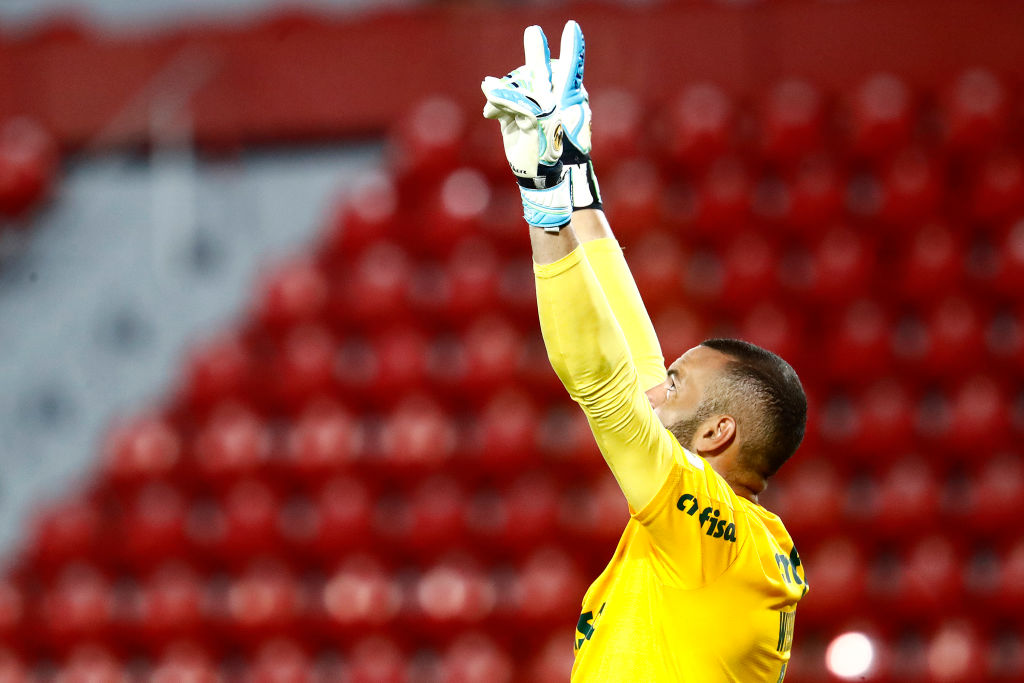 Weverton foi um dos nomes mais expressivos do Palmeiras na partida - GettyImages