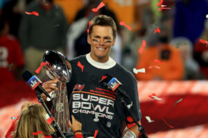 Tom Brady em ação pelo Buccaneers - GettyImages