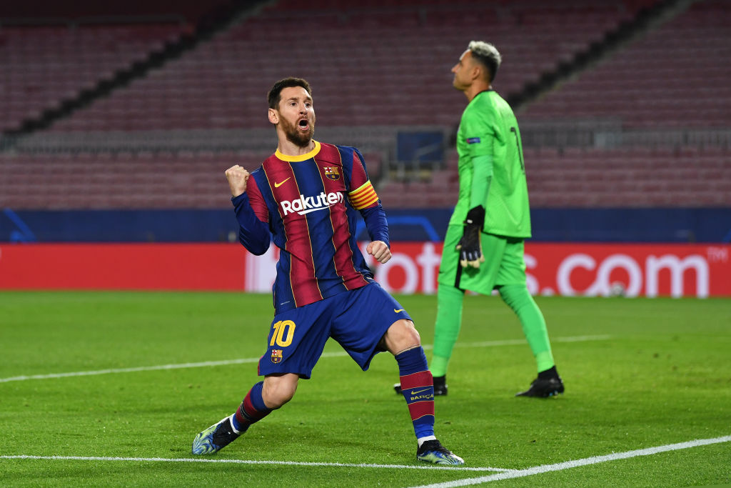 Messi em ação com a camisa do Barcelona - GettyImages