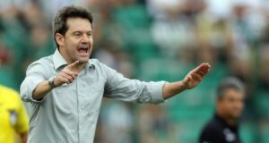 Argel Fucks, do CSA, recebe proposta para comandar o Ceará - Getty Images