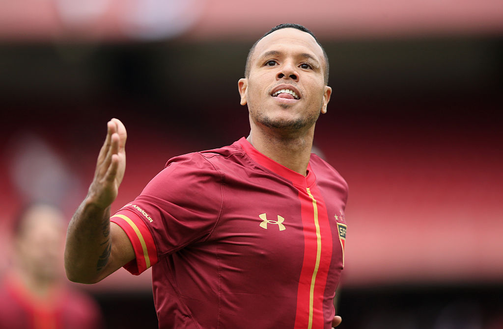 Luis Fabiano tem 347 jogos com a camisa do São Paulo e 210 gols feitos - GettyImages
