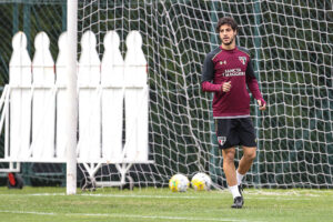 Defensor segue com contrato até 2021 com o São Paulo - GettyImages