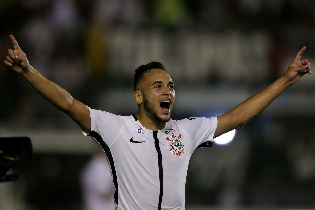 Maycon, ex-Corinthians, é uma das novidades - GettyImages