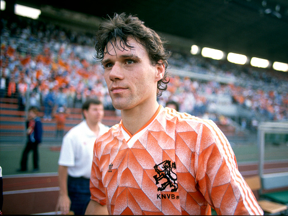 EA Sports anuncia retirada de carta de Marco van Basten - GettyImages