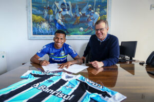 Sem espaço no Grêmio, Léo Chú foi especulado no Vasco - Lucas Uebel / Grêmio FBPA / Flickr