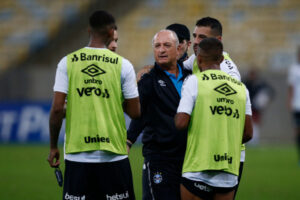 Com a saída de Felipão, três jogadores ganham oportunidade no Grêmio - GettyImages