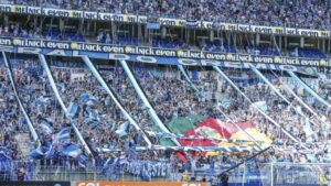 Torcida gremista vem dando show na reta final da Série B - Lucas Uebel/Grêmio/Divulgação