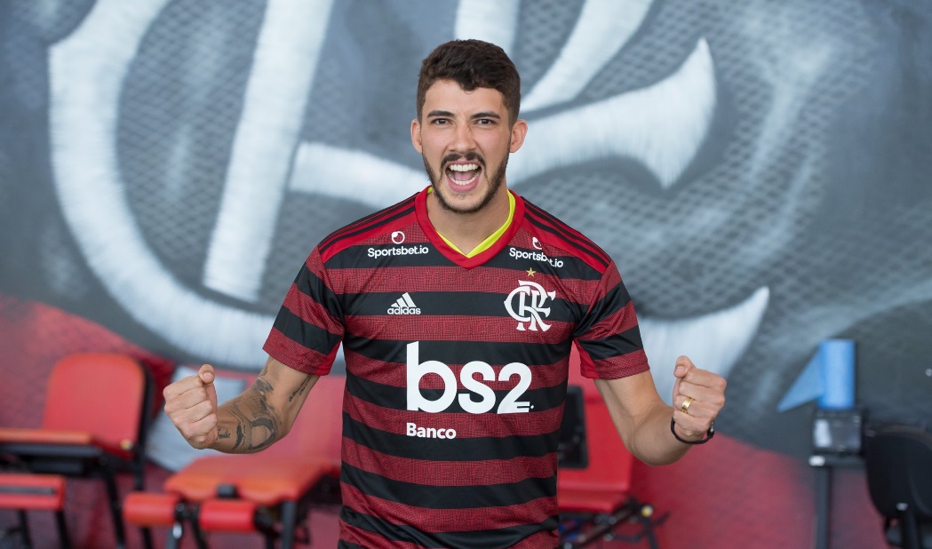 Zagueiro recém-contratado pelo time carioca desabafou após fortes críticas do presidente do Santos - Divulgação/Flamengo