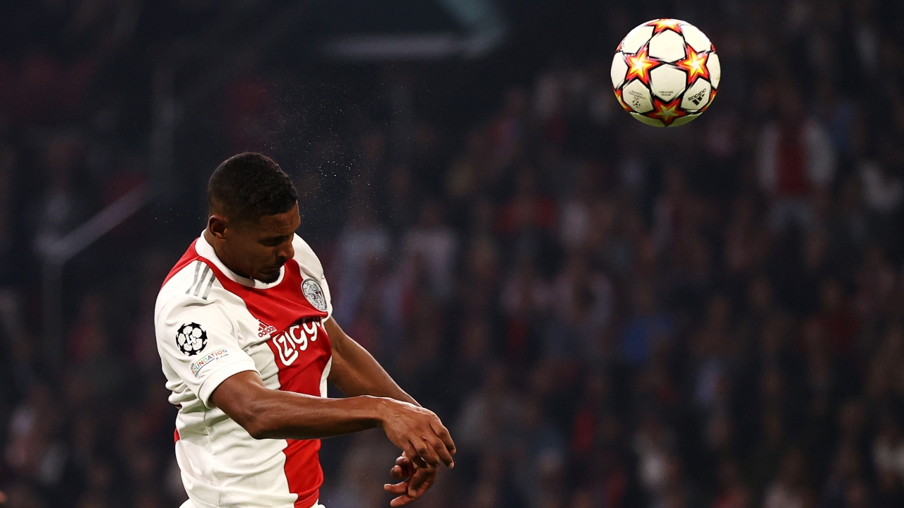 Sebastian Haller pelo Ajax na UEFA Champions League - Getty Images