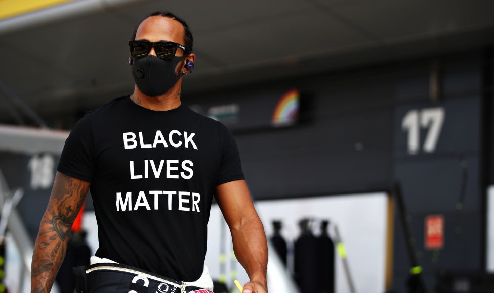 Hamilton e Mercedes investem R$ 142 milhões em iniciativas de combate ao racismo na Fórmula 1 - GettyImages