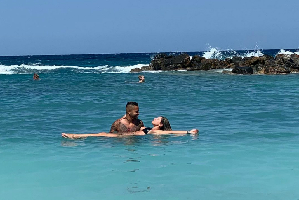 Dentinho postou declaração apaixonada nesta quinta-feira, 2 - Instagram