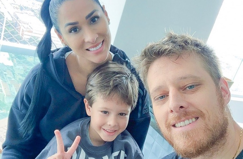 Jaqueline Carvalho e família - Reprodução / Instagram